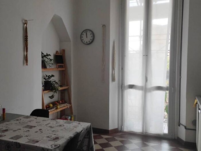 Appartamento trilocale in affitto in Via Nino Oxilia, Pasteur, Milano