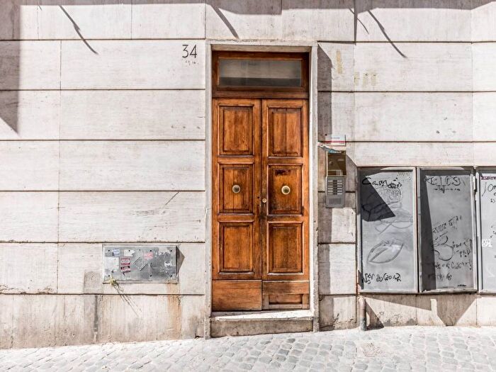 Appartamento bilocale in affitto in Via della Gensola, Trastevere, Roma