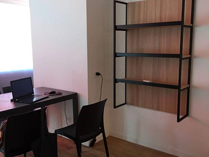 Appartamento trilocale in affitto in Via Giovanni Battista Boeri, Pezzotti Meda, Milano