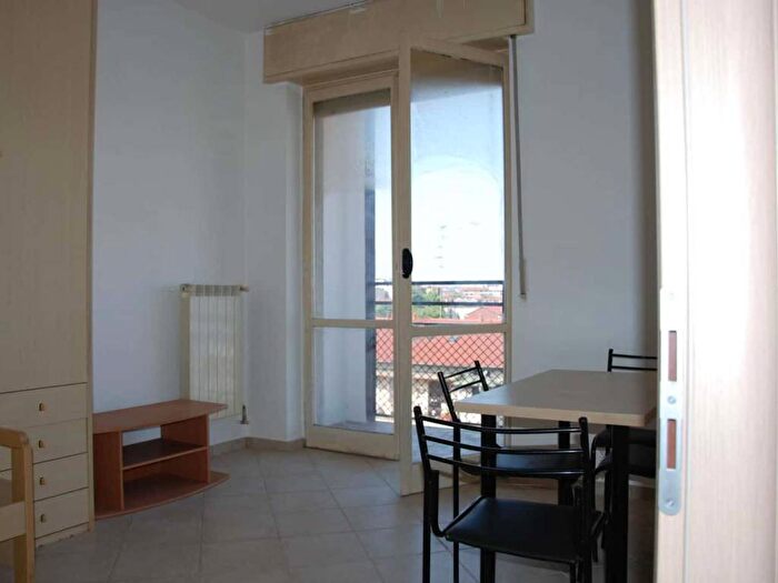 Appartamento in affitto in Via Luigi Manzotti, Dergano, Milano