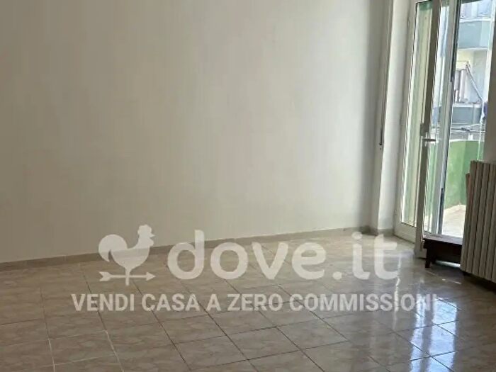 Appartamento trilocale in vendita in Via Generale Giuseppe Messina, Taranto
