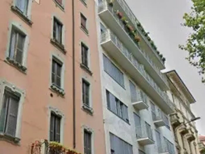 Appartamento trilocale in vendita in Via Generale Giuseppe Govone, Milano