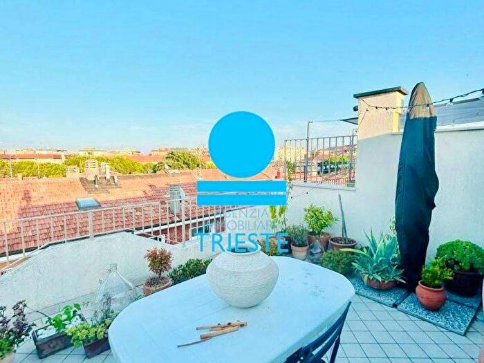 Appartamento quadrilocale in affitto in Porto, Pesaro