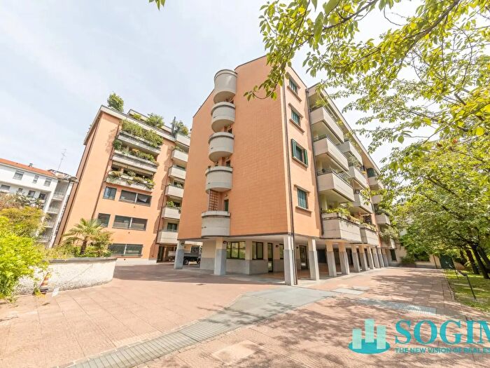 Appartamento bilocale in affitto in Via Marcona, Milano