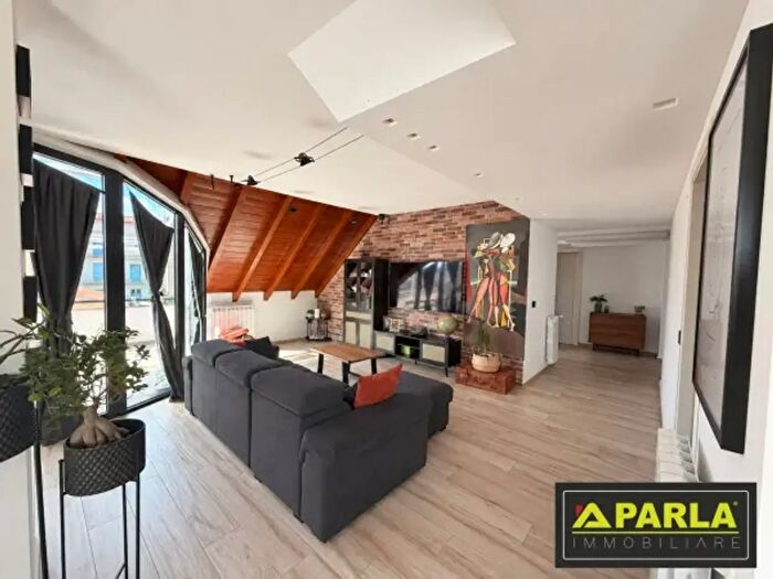 Appartamento con 5 locali in vendita in Via Barone Francesco Lombardo, Canicatti'