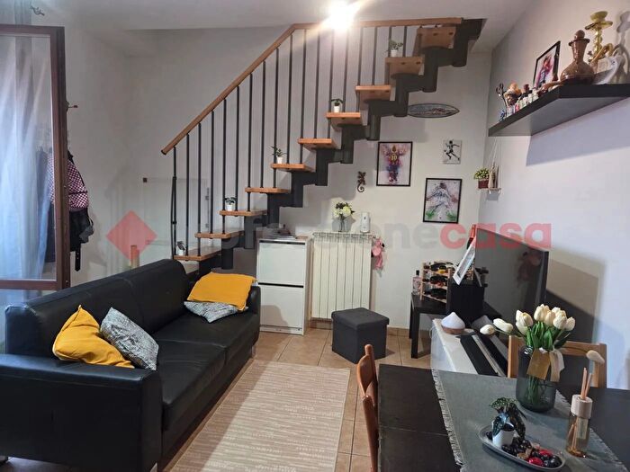 Appartamento trilocale in vendita in Foiano Via Duca, Foiano Della Chiana