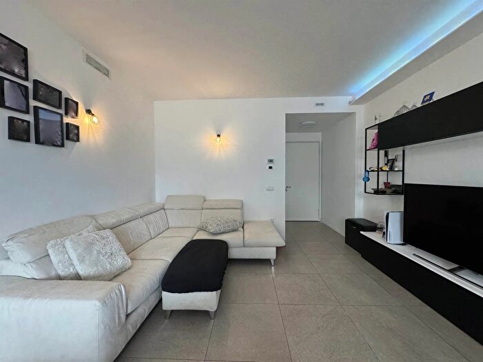 Appartamento quadrilocale in affitto in Viale Padova Chioggia Ve, Chioggia