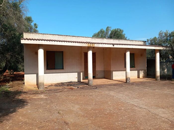 Casa trilocale in vendita in Cda Don Giulio, Francavilla Fontana