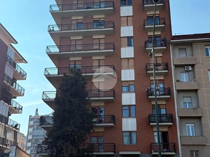 Appartamento trilocale in affitto in Corso Appio Claudio, Torino