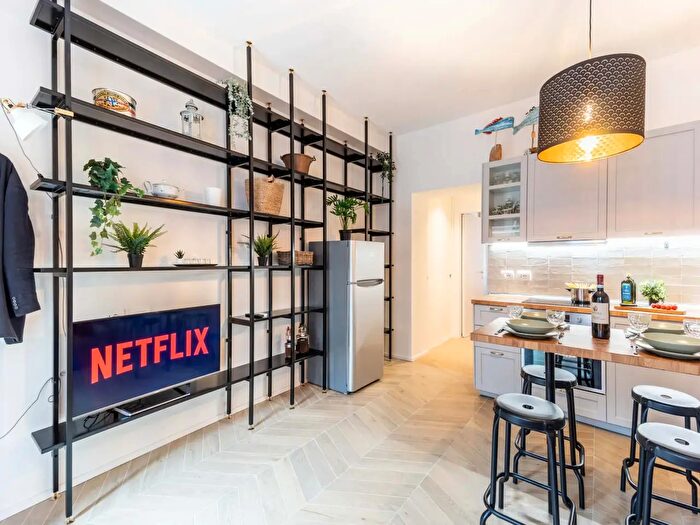 Appartamento monolocale in affitto in Via Ascanio Sforza, Milano