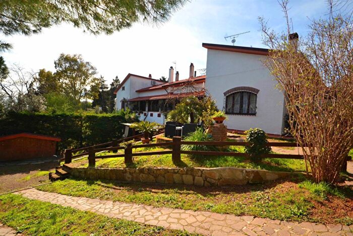 Appartamento quadrilocale in vendita in Rosignano Marittimo