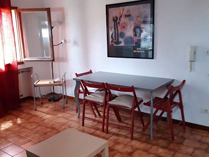 Appartamento bilocale in affitto in Via Orfeo, Santo Stefano, Bologna