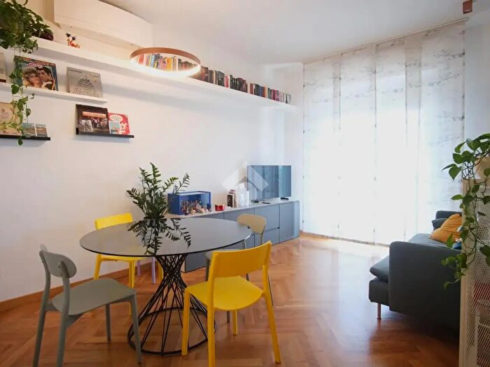 Appartamento bilocale in vendita in Via Mazzini, Segrate