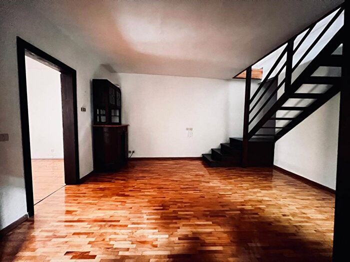 Appartamento quadrilocale in affitto in Via San Pietro, Centro Storico, Trento