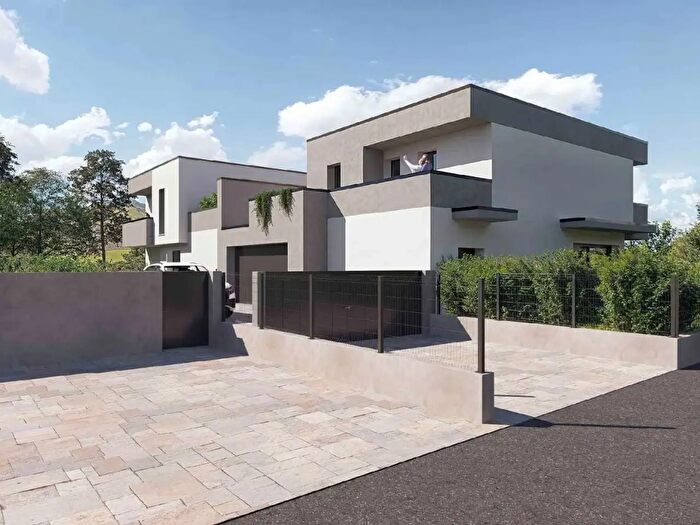 Case in Vendita e in Affitto - 3