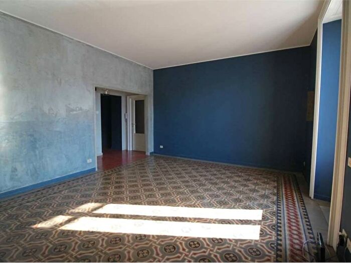 Appartamento trilocale in affitto in Via Armando Groggi, Centro Storico, Como