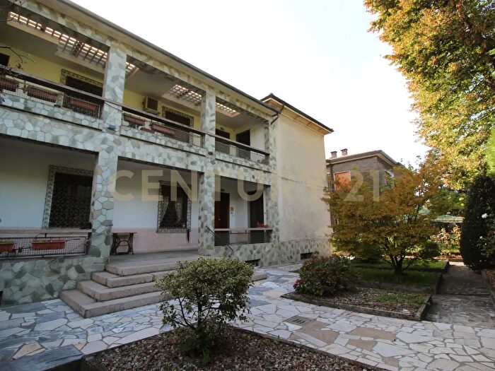 Appartamento quadrilocale in vendita in Via Sempione, Nerviano