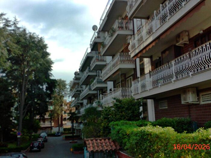 Appartamento bilocale in affitto in Via Crocillo, Quarto