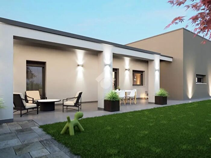 Casa quadrilocale in vendita in Via Angaran, Resana