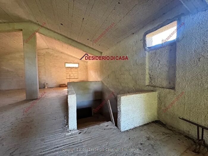 Casa con 5 locali in vendita in Carini