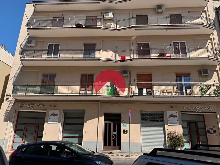 Appartamento quadrilocale in vendita in Via San Pardo, Matera