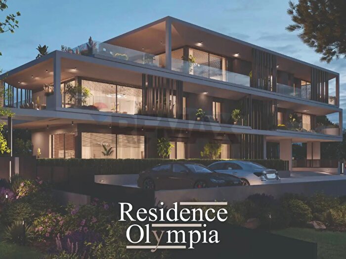 Appartamento trilocale in vendita in Residence Olimpia Lungolago Cesare Battisti a, Desenzano Del Garda