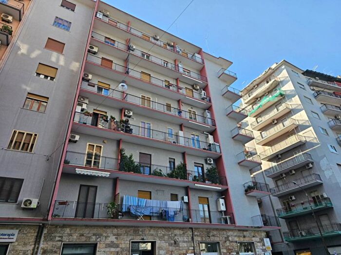 Appartamento bilocale in affitto in Via Generale Giuseppe Messina, Tre Carrare, Taranto