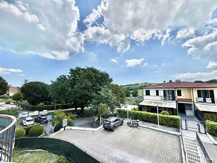 Appartamento quadrilocale in vendita in Sirolo