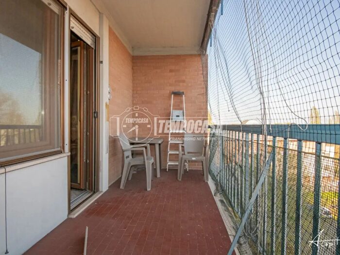 Appartamento trilocale in vendita in Via Nicolò Paganini B, Modena