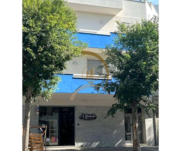 Casa con 5 locali in vendita in Via Bisceglie, Andria