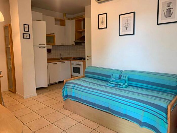 Appartamento trilocale in vendita in Viale Nazario Sauro, Riccione