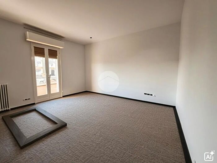 Appartamento trilocale in vendita in Via C Battisti, Rovato