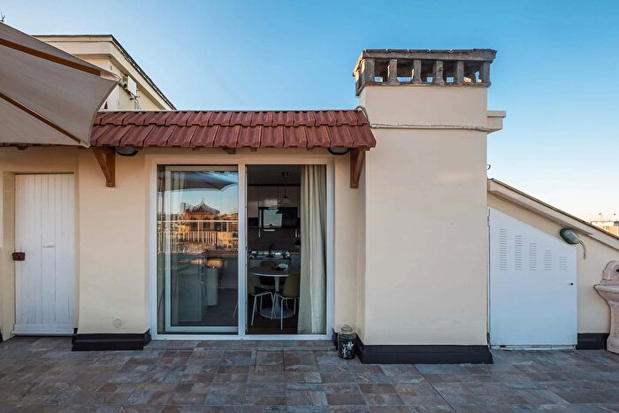 Appartamento monolocale in affitto in Via San Felice, Bologna