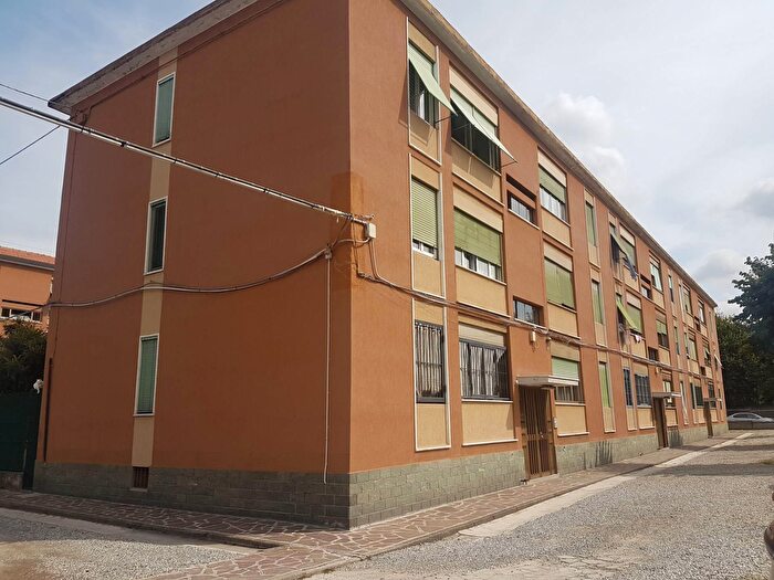 Appartamento trilocale in vendita in Via Cesare Berna, Cinisello Balsamo