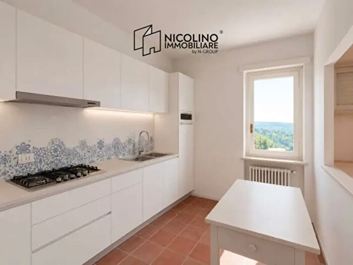 Appartamento con 5 locali in vendita in Località col del Sole, Bossolasco