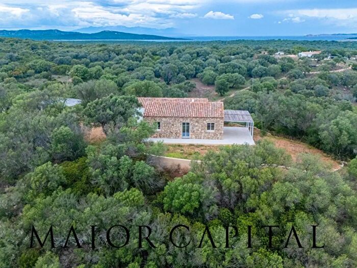 Casa con 5 locali in vendita in Palau