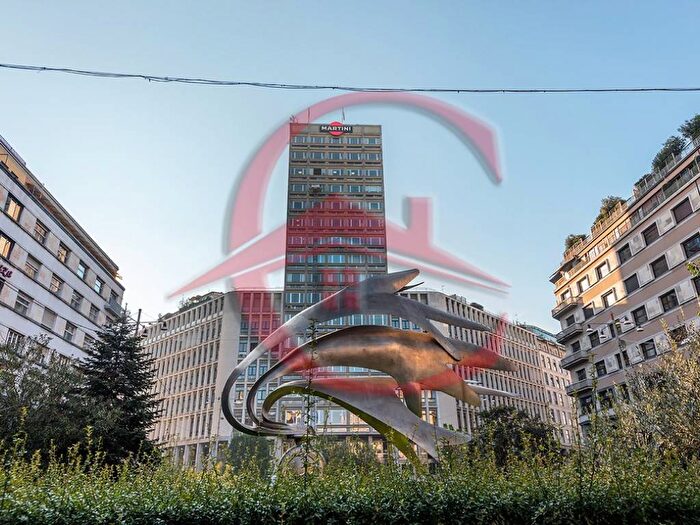 Appartamento bilocale in affitto in Via Flavio Baracchini, Duomo, Milano