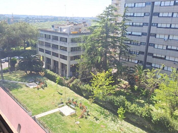 Appartamento trilocale in affitto in Via Clemente Rebora, Fonte Ostiense, Roma