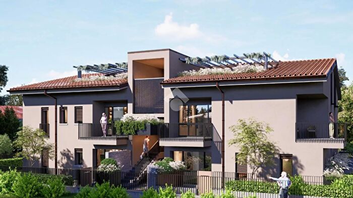 Appartamento trilocale in vendita in Vicolo Casara, Lazise