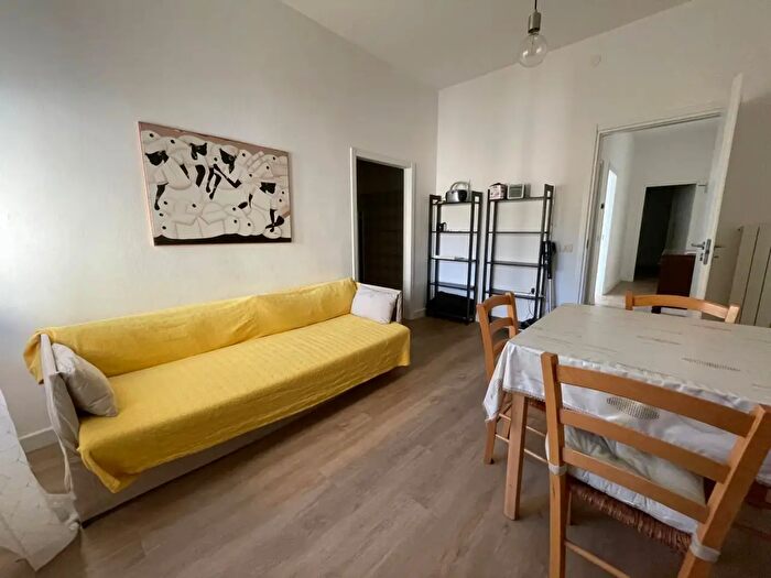 Appartamento trilocale in vendita in Via Cesare Battisti, Cecina