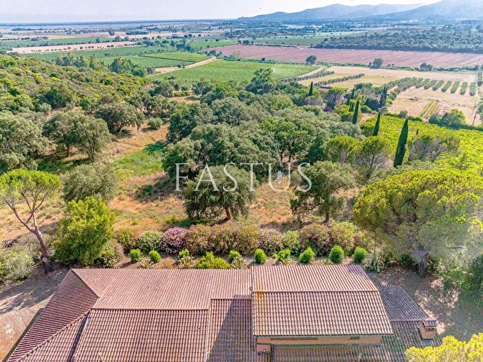 Casa con 10 locali in vendita in Località Badiola, Castiglione Della Pescaia