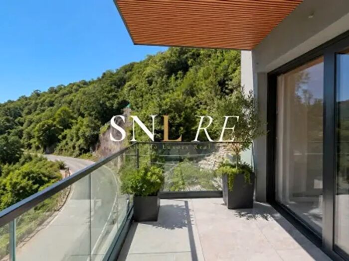 Casa con 6 locali in vendita in Via Ranzato, Moltrasio