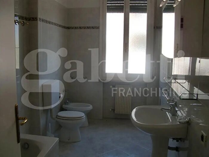 Appartamento quadrilocale in affitto in Viale Monfenera, Treviso