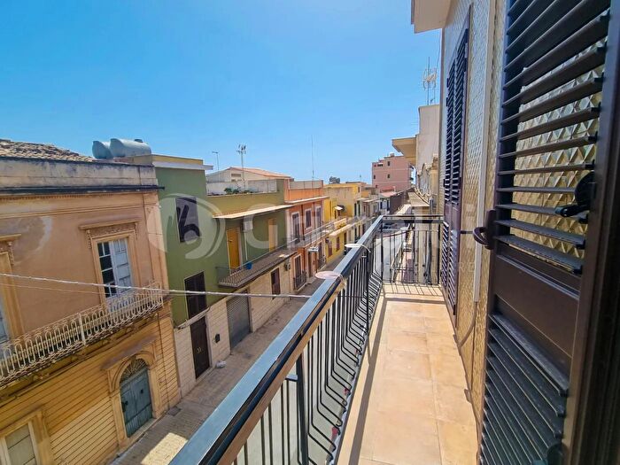 Casa in vendita in Via Pergolesi, Avola