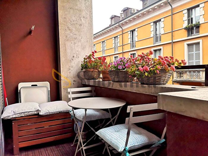 Appartamento bilocale in affitto in Piazza San Marco, Turati, Milano