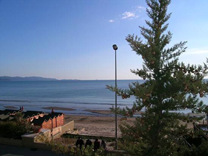 Appartamento trilocale in affitto in Via Litoranea, Zona Nuova Pratoranieri, Follonica