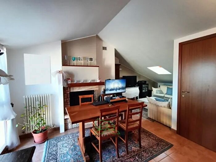 Appartamento bilocale in vendita in Via della ScuolaaFano, Fano