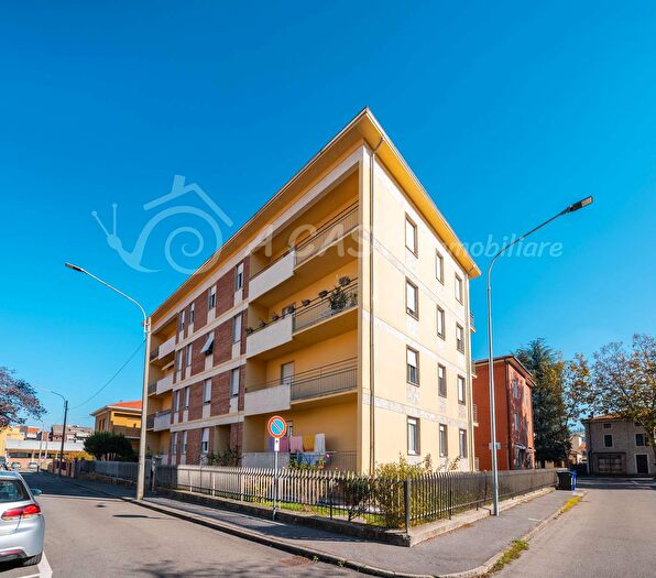 Appartamento trilocale in vendita in Via Matteotti, Langhirano