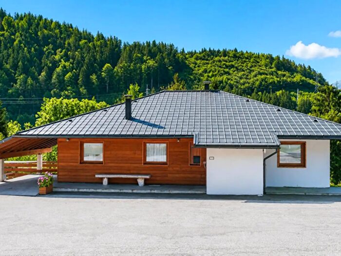 Casa con 5 locali in vendita in Via Friuli, Tarvisio