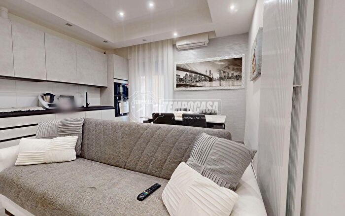 Appartamento trilocale in vendita in Viale Concilio Vaticano II, Bari